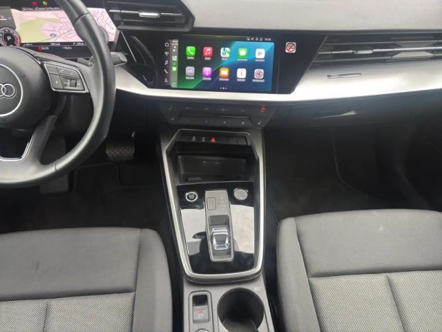 Audi A3 30 TFSI S-Line Sedan Sportback