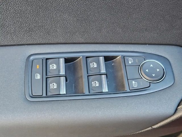 Renault Captur EDC Evolution Hybrid