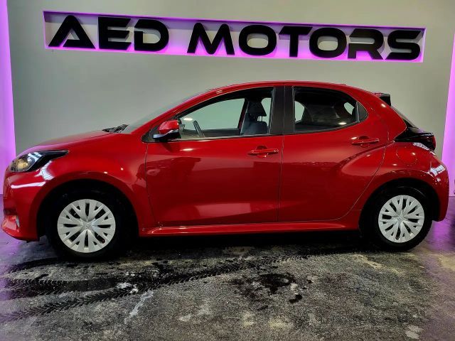 Toyota Yaris Basis Hatchback Hybride