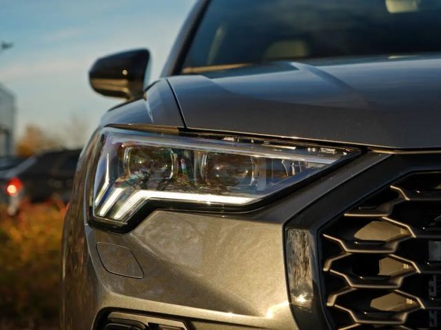 Audi Q3 35 TFSI Business S-Line Sportback