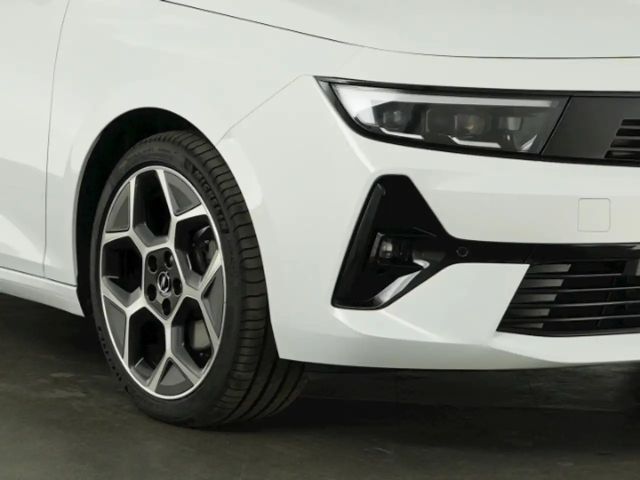 Opel Astra Sports Tourer Ultimate