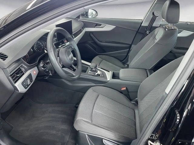 Audi A4 35 TFSI S-Tronic