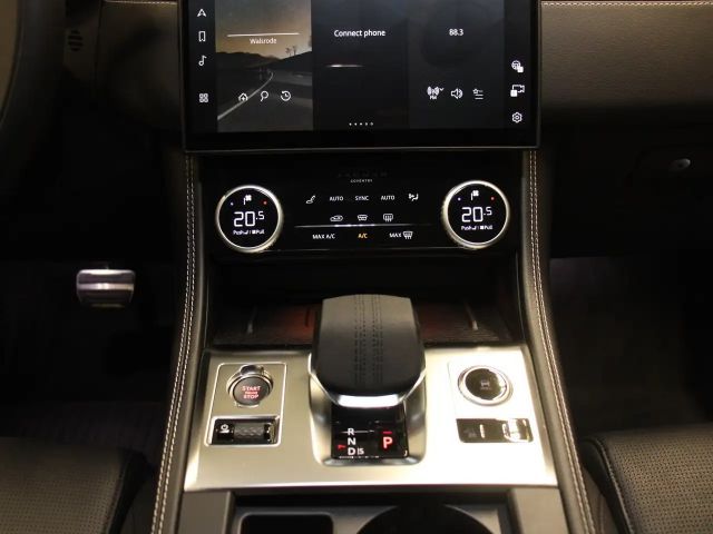 Jaguar F-Pace AWD D300 R-Dynamic