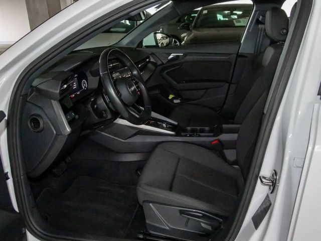 Audi A3 40 TFSI Hybride Sedan