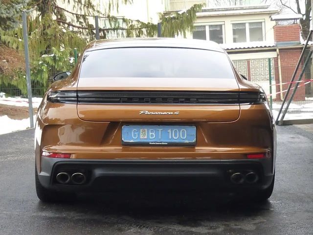 Porsche Panamera 4 E-Hybrid Turbo