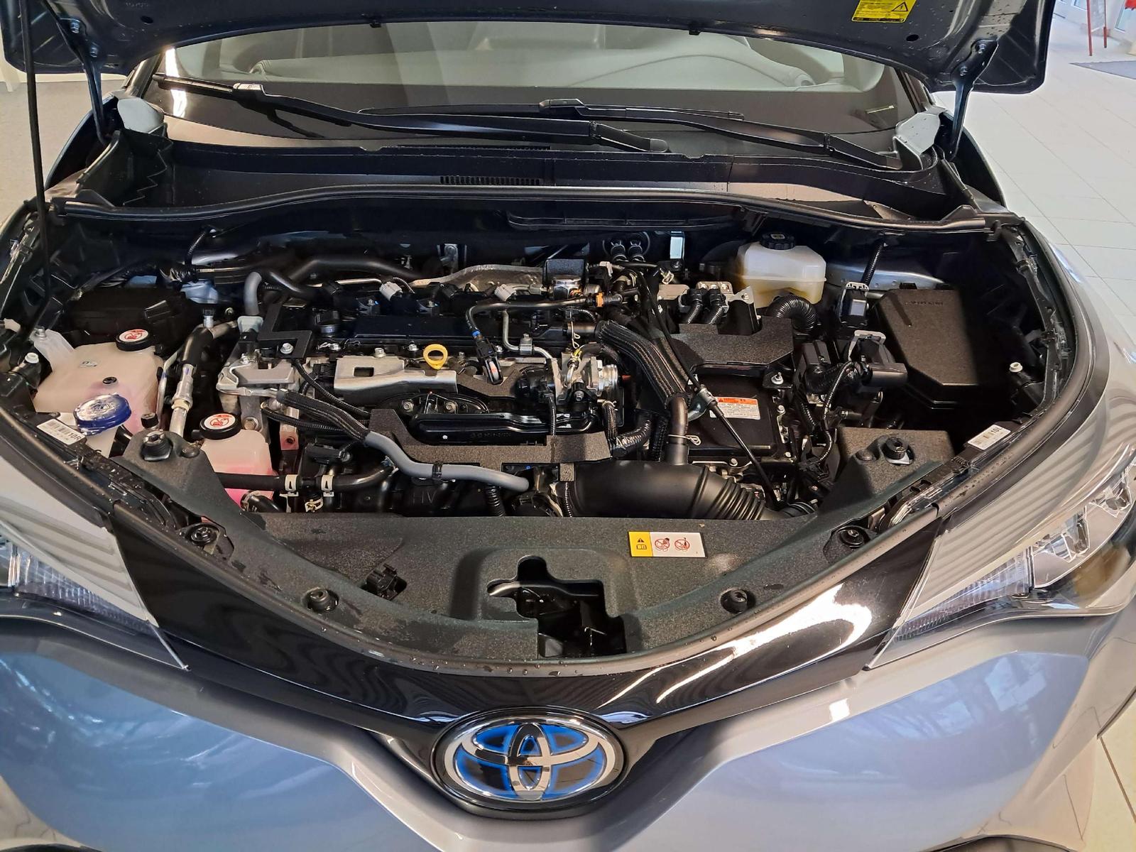 Toyota C-HR Hybride Team D