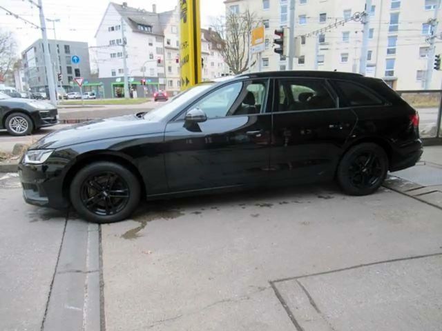 Audi A4 35 TDI Avant S-Tronic
