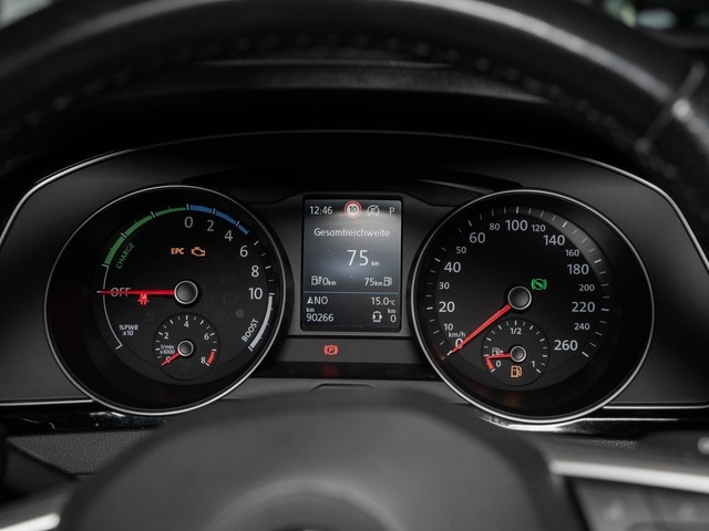 Volkswagen Passat DSG GTE Variant