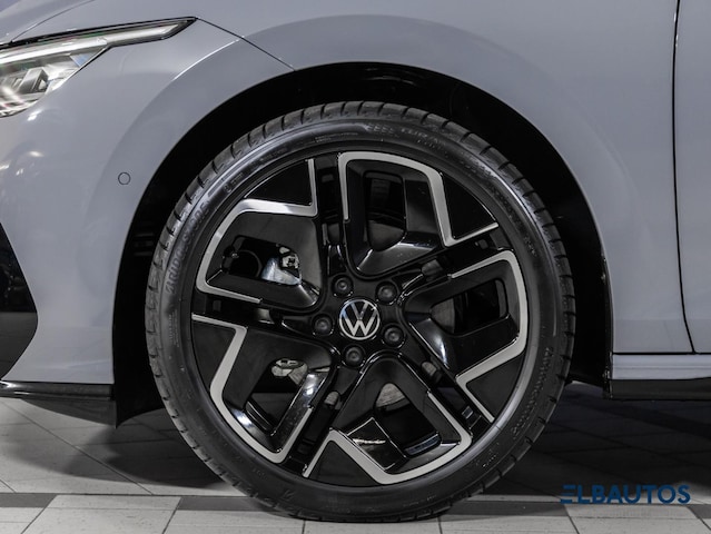 Volkswagen Golf Golf 1,5     R-L  BT110eTSID7F