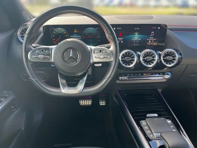 Mercedes-Benz EQA 300 4MATIC AMG Line