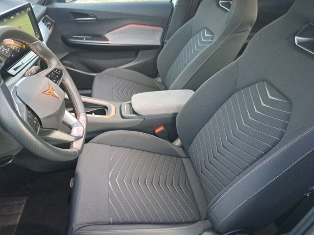 Cupra Born Born NAV LED KAM ACC GJ-REIF 19' 4xKAM SHZ