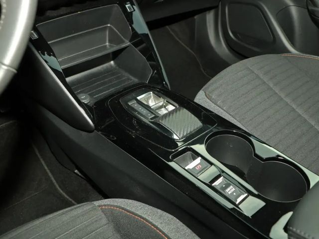 Peugeot E-2008 Active Pack