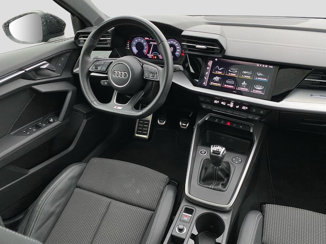 Audi A3 35 TFSI S-Line Sportback