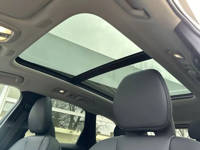 Volvo XC60 AWD Dark Plus T6