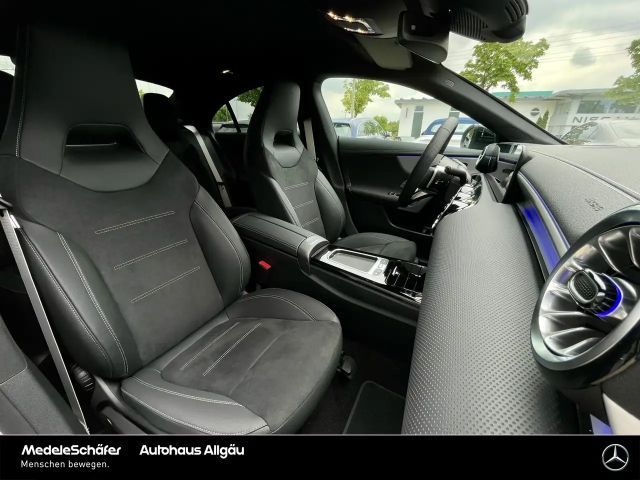 Mercedes-Benz CLA 200 Coupé