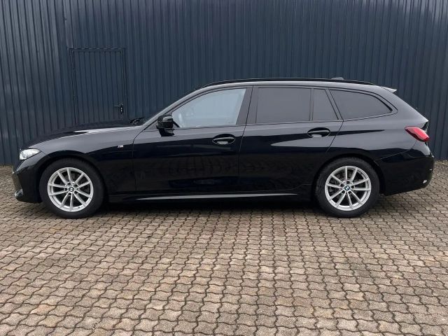 BMW 320 320i M-Sport Touring