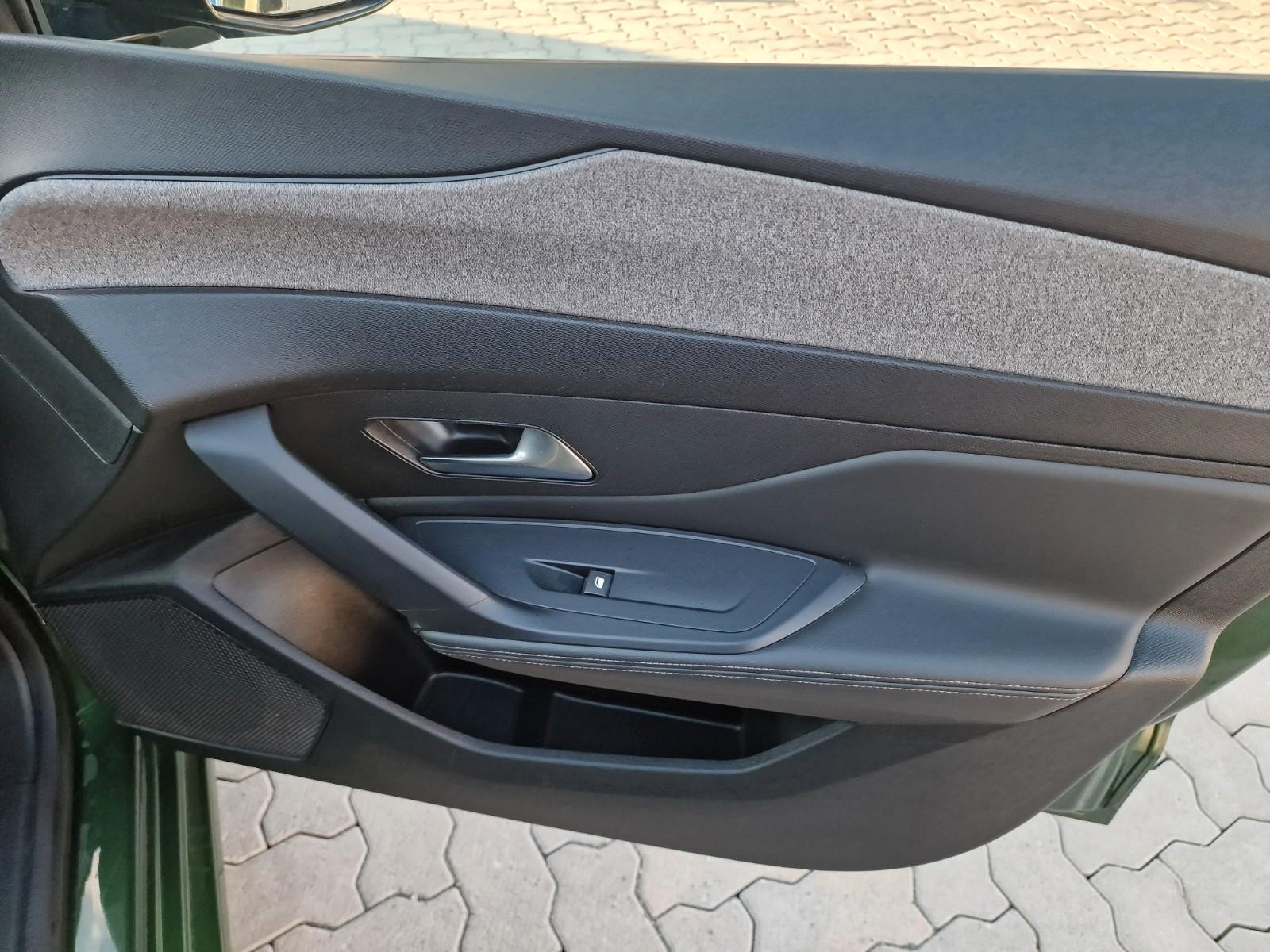 Peugeot 308 Allure Pack EAT8 PureTech