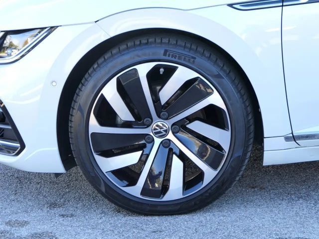 Volkswagen Arteon R-Line eHybrid