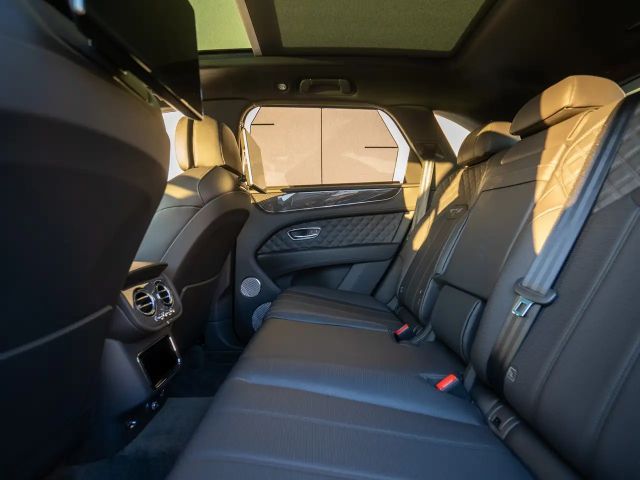 Bentley Bentayga V8