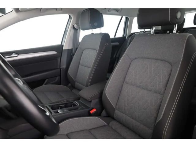 Volkswagen Passat 2.0 TDI Business DSG Variant