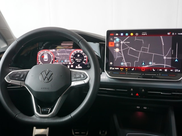 Volkswagen Golf 1.5 eTSI DSG Variant