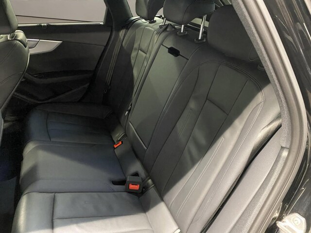 Audi A4 40 TFSI Avant S-Line S-Tronic