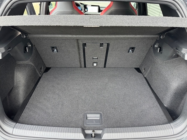 Volkswagen Golf 2.0 TSI DSG Golf VIII