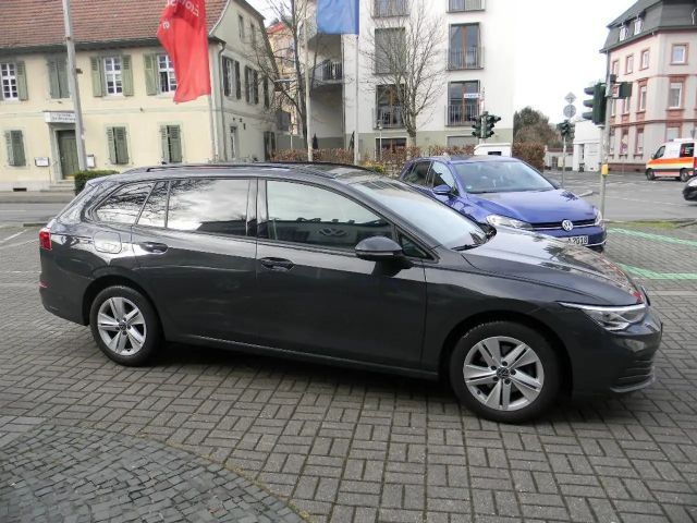 Volkswagen Golf DSG Golf VIII Life Variant