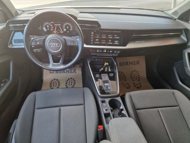 Audi A3 30 TFSI Sedan
