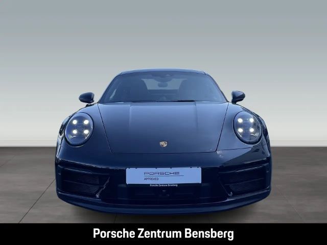 Porsche 992 Carrera Coupé GTS