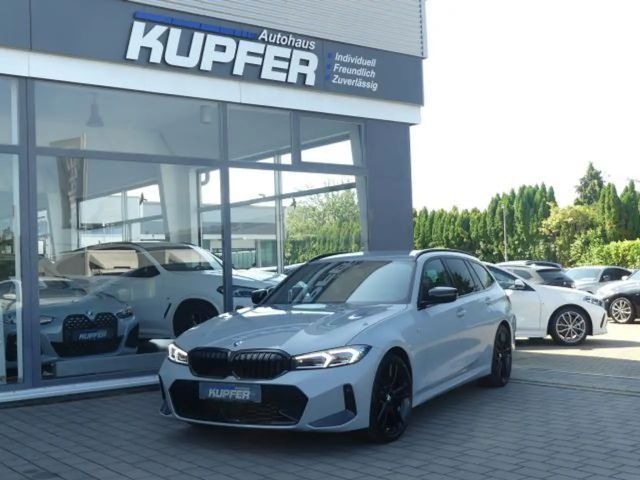 BMW 320 320d M-Sport Touring xDrive