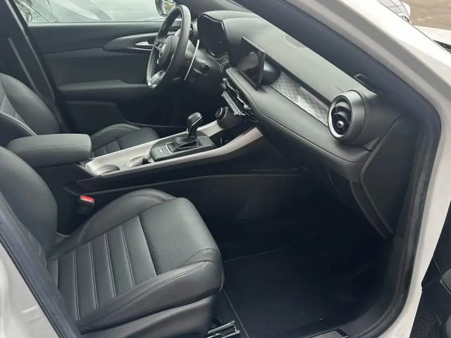 Alfa Romeo Tonale AWD Hybrid Veloce