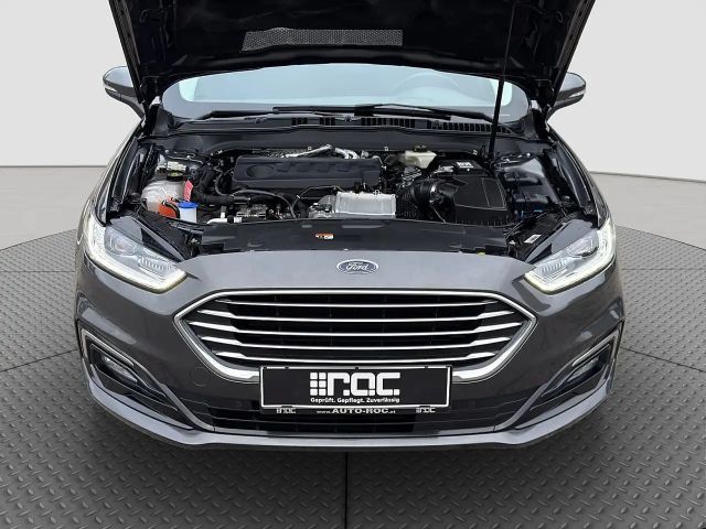 Ford Mondeo Titanium