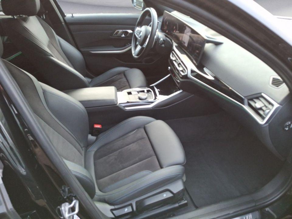 BMW 320 320i Sedan xDrive