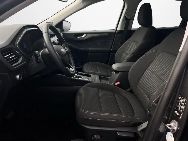 Ford Kuga AWD Hybrid Titanium