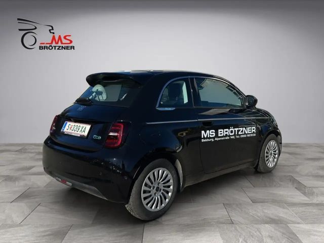 Fiat 500e La Prima by Bocelli