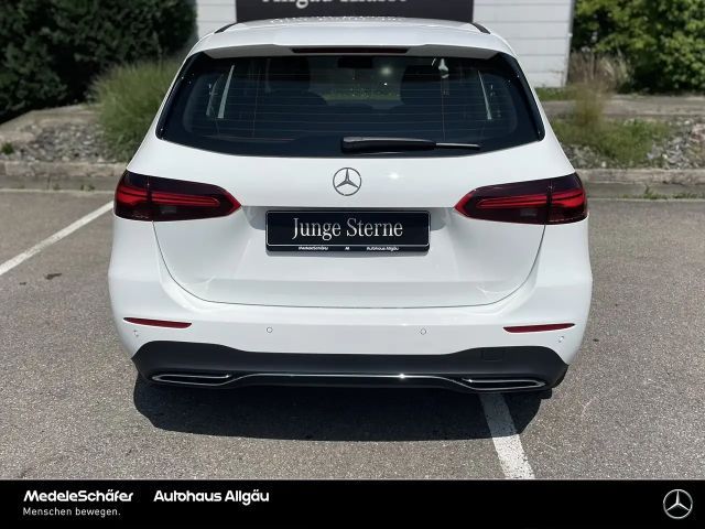 Mercedes-Benz B 180 Progressive