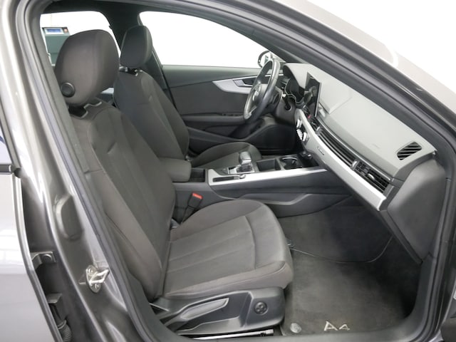 Audi A4 40 TDI Quattro S-Tronic Sedan