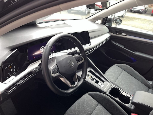 Volkswagen Golf 1.5 eTSI DSG Life Variant