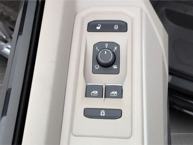 Volkswagen Multivan IQ.Drive Lang Style T7