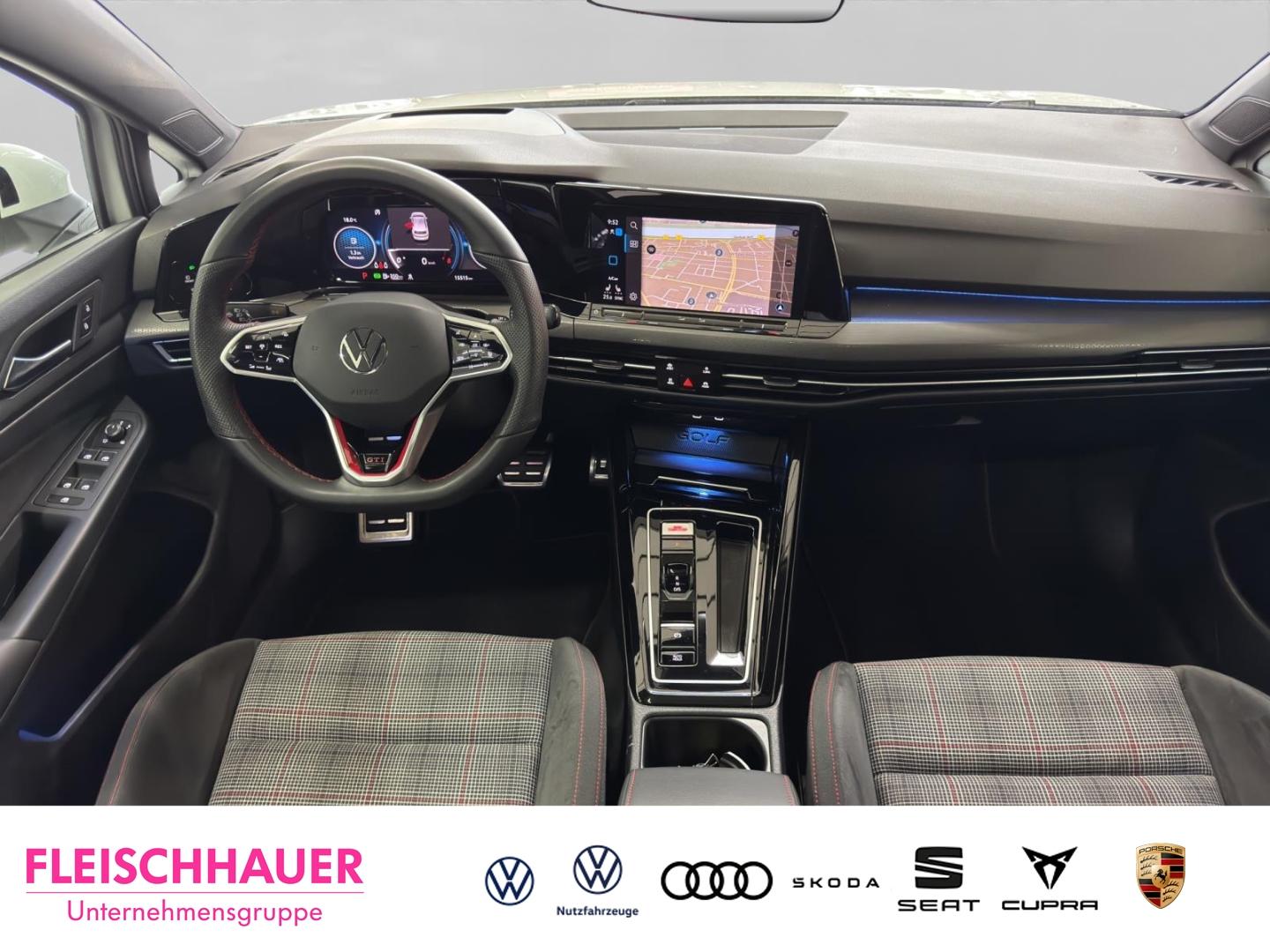 Volkswagen Golf 2.0 TSI Business GTI Golf VIII