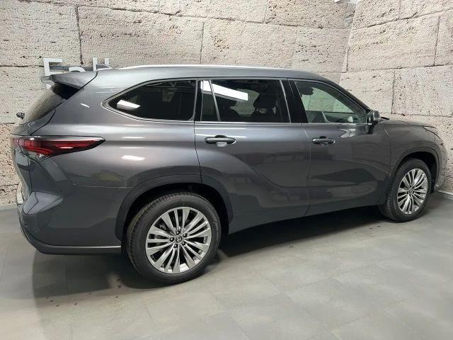 Toyota Highlander Hybride Style