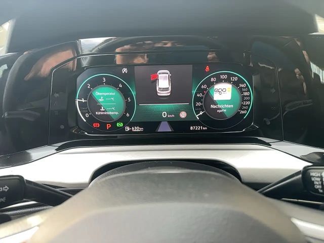 Volkswagen Golf 2.0 TDI DSG Life Variant