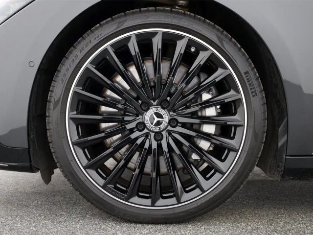 Mercedes-Benz EQE 350 4MATIC Sedan