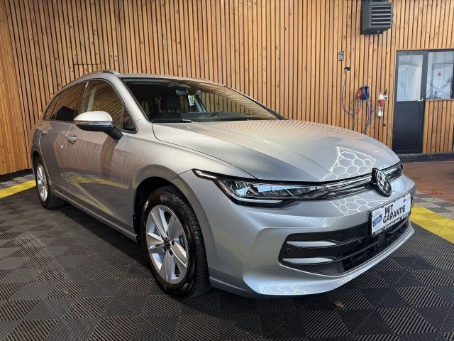 Volkswagen Golf DSG Variant