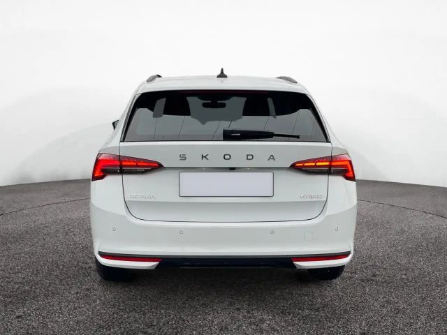 Skoda Octavia Combi Selection