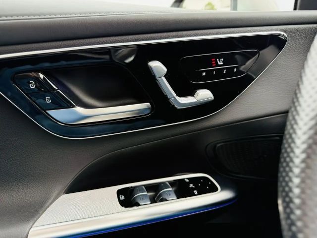 Mercedes-Benz GLC 300 AMG Line GLC 300 d