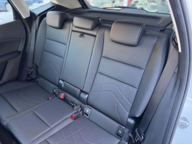 BMW 218 218i Active Tourer Luxury Line