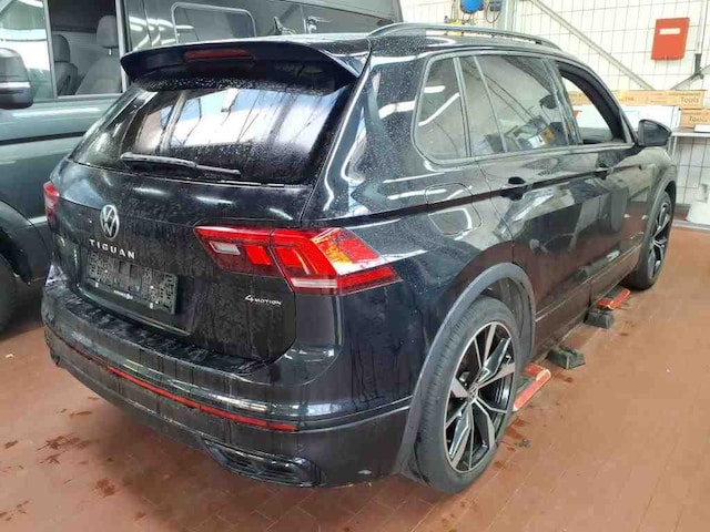 Volkswagen Tiguan 2.0 TDI DSG R-Line Style