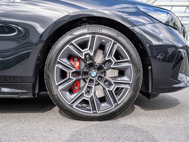 BMW 540 540d M-Sport Touring xDrive